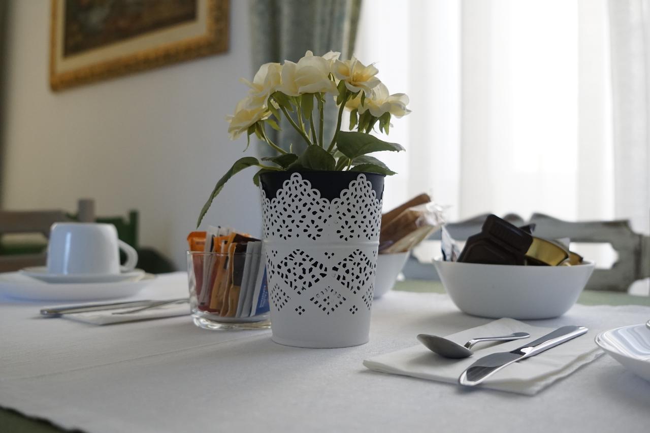 La Piccola Reggia Bed and Breakfast Caserta Zewnętrze zdjęcie
