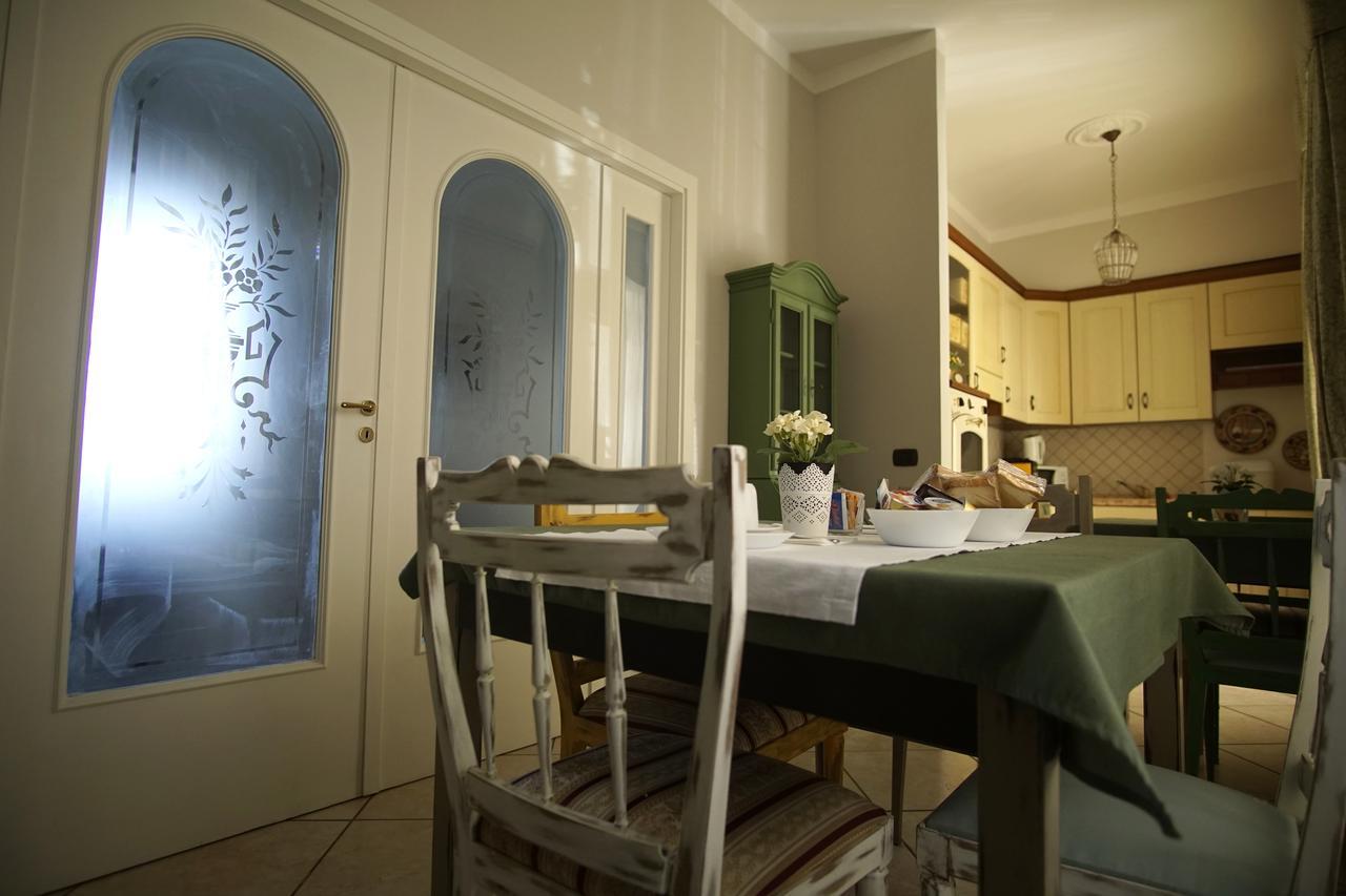 La Piccola Reggia Bed and Breakfast Caserta Zewnętrze zdjęcie